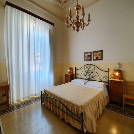 Albergo Cavour Παλέρμο Εξωτερικό φωτογραφία