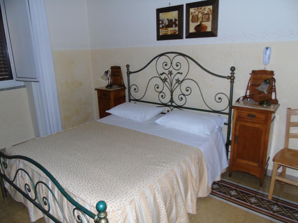 Albergo Cavour Παλέρμο Εξωτερικό φωτογραφία