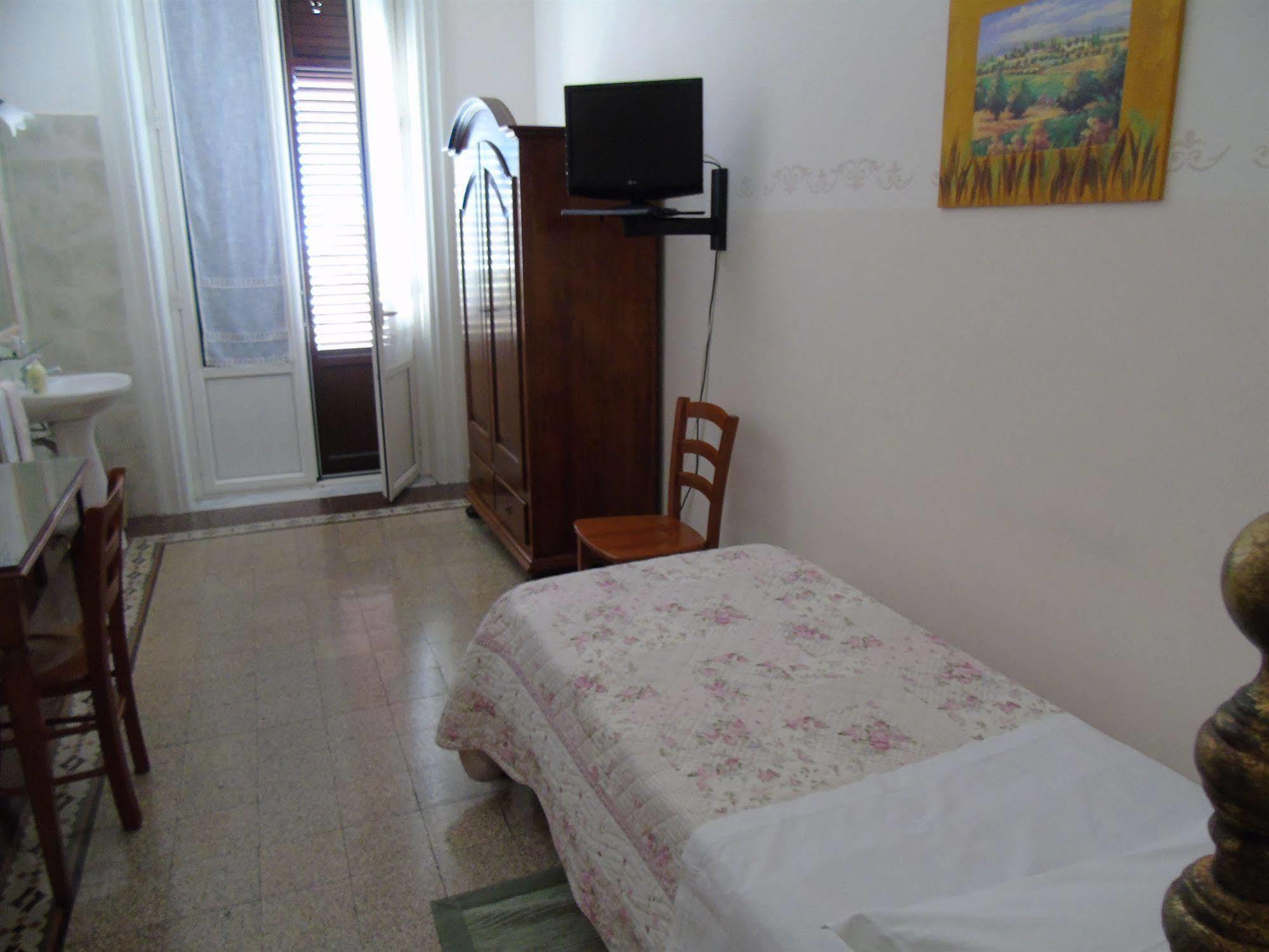 Albergo Cavour Παλέρμο Εξωτερικό φωτογραφία